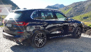 BMW X5 M50d